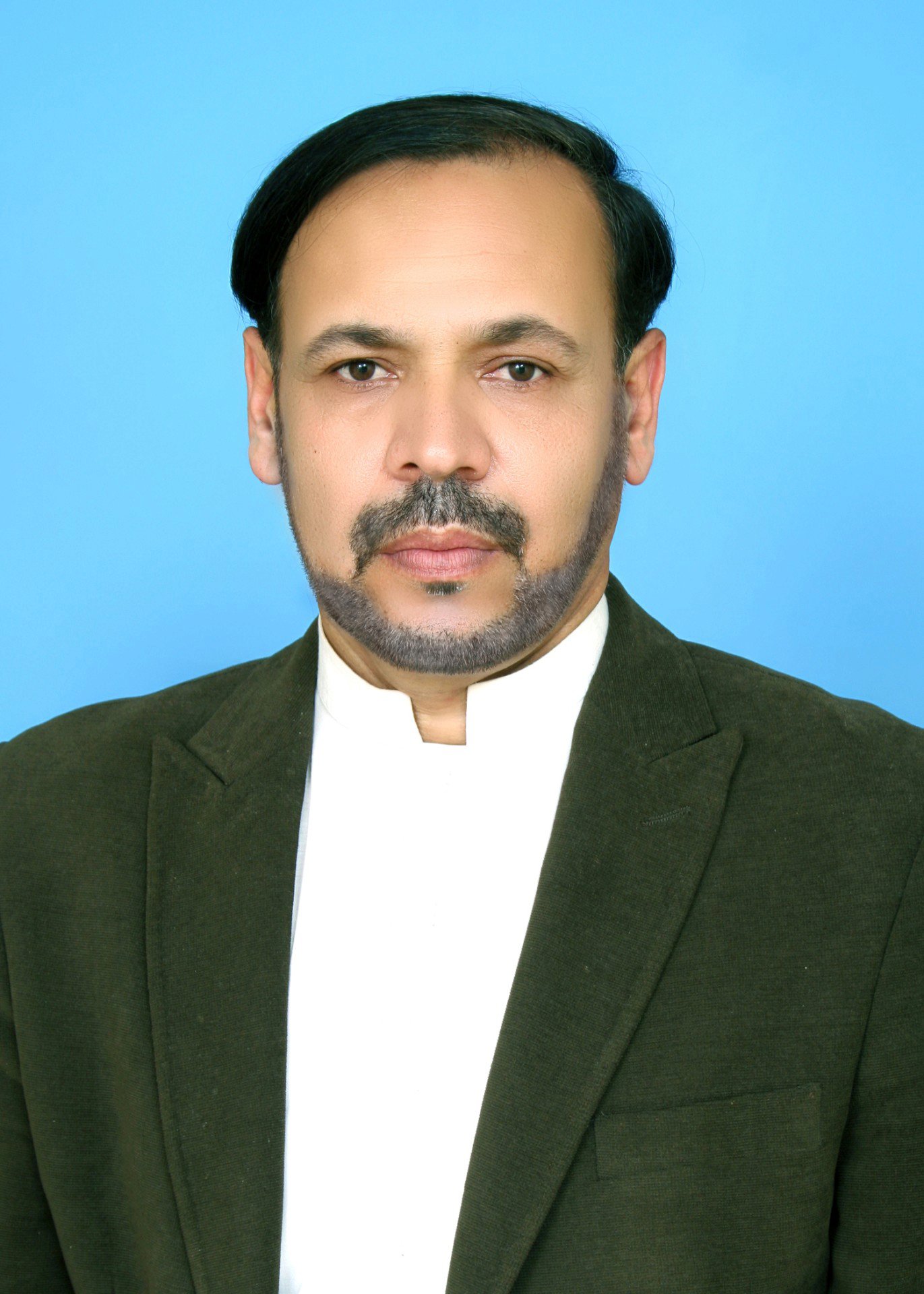 د ښاغلي ډاکتر ذبیح الله حسن کتابونه