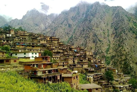 وروستیو بې‌وخته درنو واورو نورستان او کونړ کې خلکو ته سخت د سر او مال زیان اړولی
