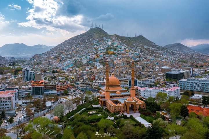 متقي: نړیوال فشارونه ګټه نه لري