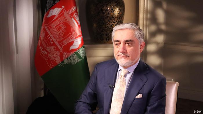 عبدالله وایي دوحه کې د مذاکراتي ډلې مشورې  دوام لري