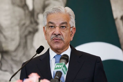 خواجه اصف: د امریکا د خوش‌خدمتۍ لپاره مو افغانستان کې جګړه کوله